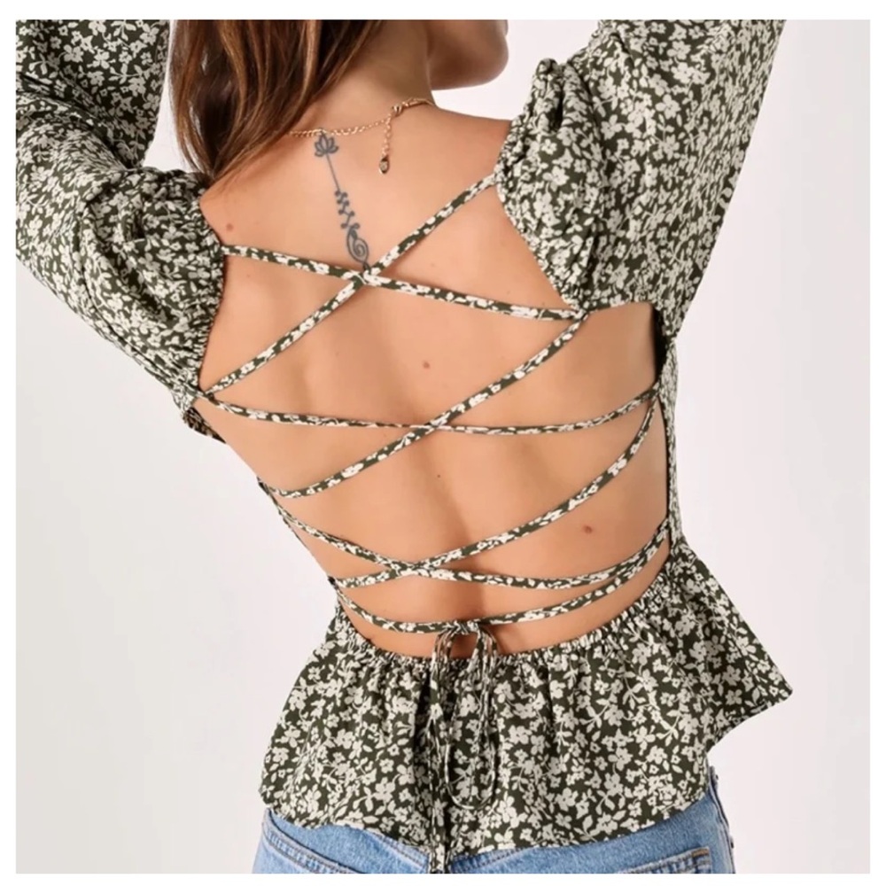 Floral Lace-Up Puff Sleeve Peplum Top